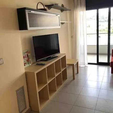 Comfortable Quiet Apartment On Second Floor Lejlighed